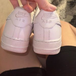 Nike air forces 1 size 8.5 in woman’s and 7.0 in men’s